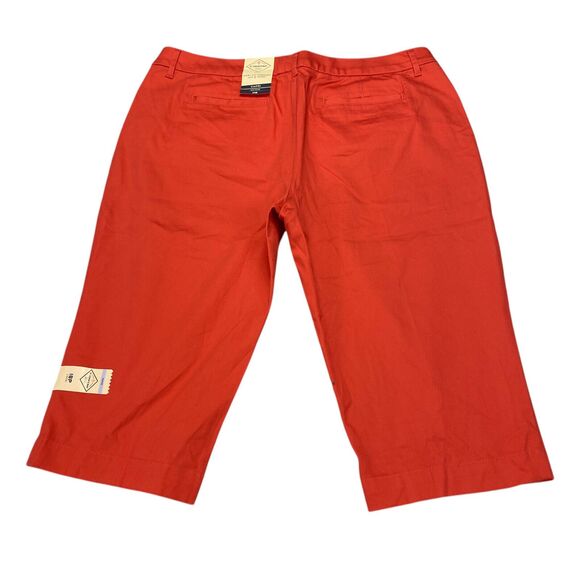 St Johns Bay Women 18P Secretly Slender Mid- Rise Capri Bright Cayene $36 - Picture 3 of 14